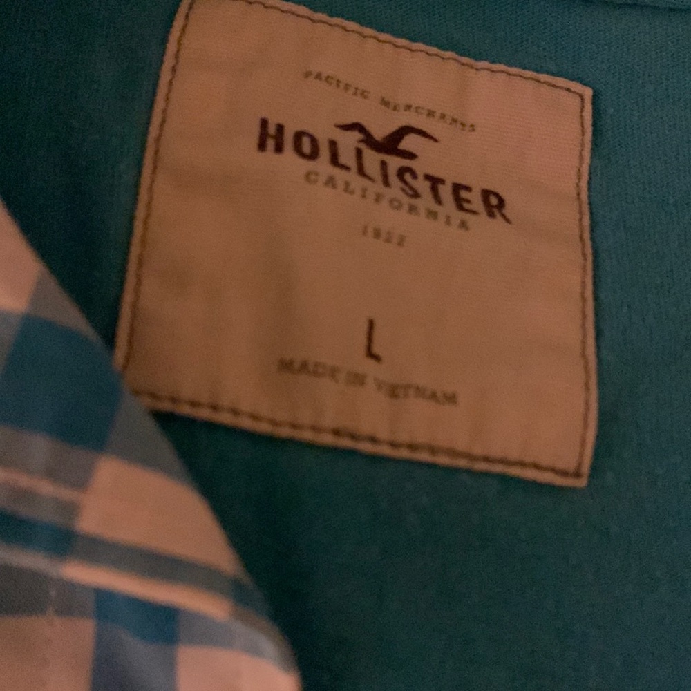 Hollister Vneck/long sleeve rolled style Hawaiian Bruno Mars style checked shirt